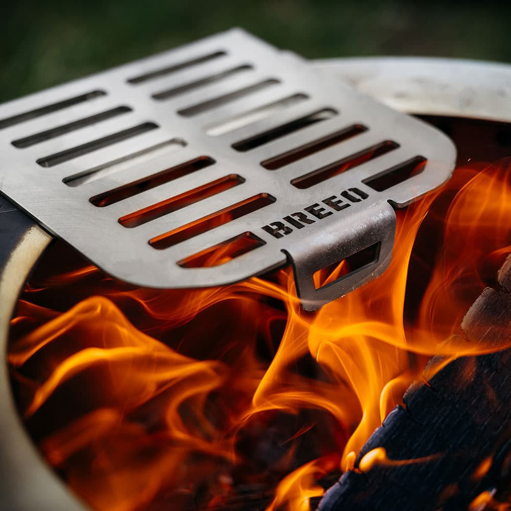 Breeo 304 Skillet Rest