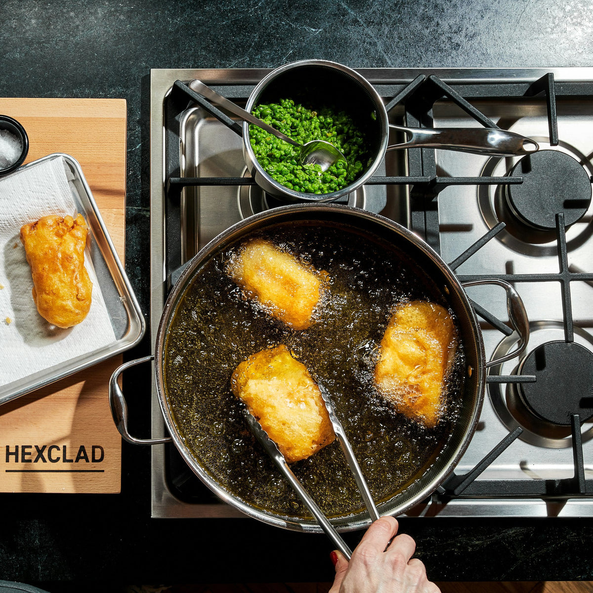 Hybrid Deep Sauté Pan/Chicken Fryer with Lid, 7-Qt